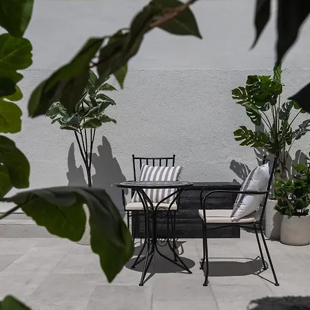 Πανσιόν Stone House Kantafig